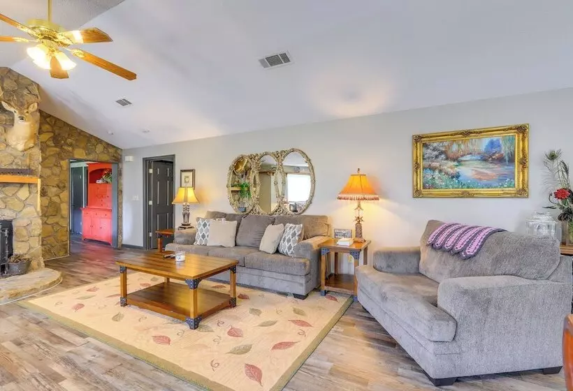 Buckhead Cabin W/ Fireplaces & Private Pool!