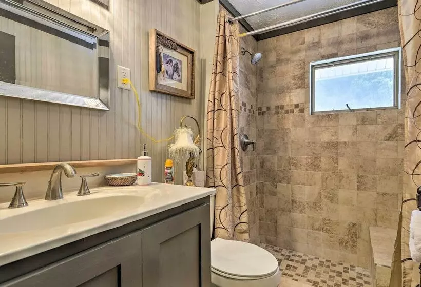 Buckhead Cabin W/ Fireplaces & Private Pool!