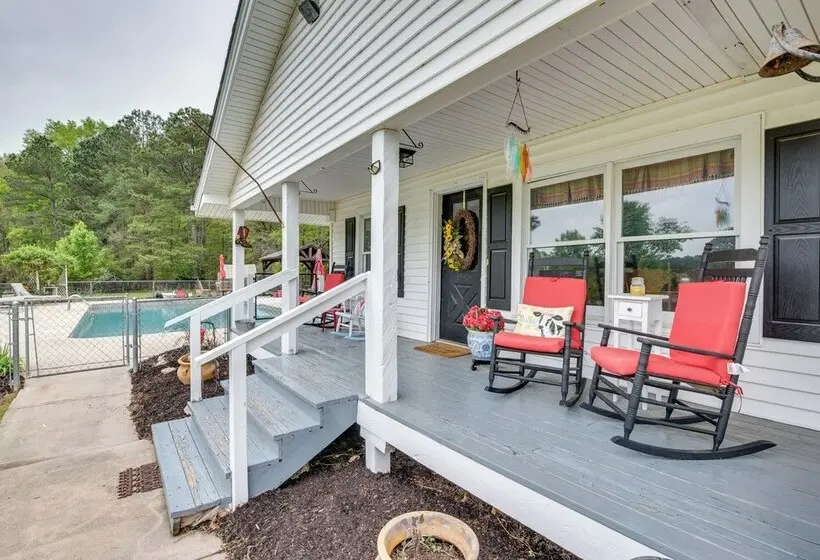 Buckhead Cabin W/ Fireplaces & Private Pool!