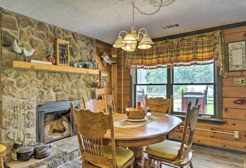 Buckhead Cabin W/ Fireplaces & Private Pool!