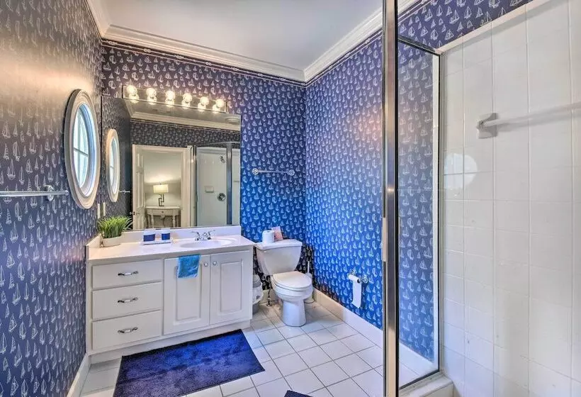 Buford Mansion W/ Pool ~ 14 Mi To Lake Lanier