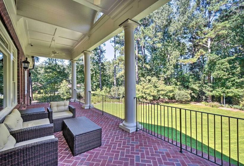 Buford Mansion W/ Pool ~ 14 Mi To Lake Lanier