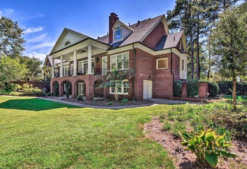 Buford Mansion W/ Pool ~ 14 Mi To Lake Lanier