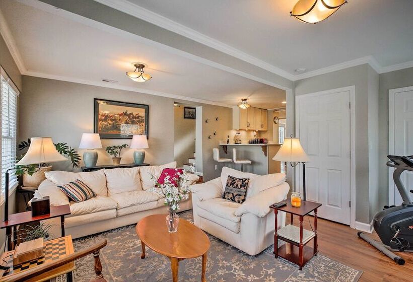 Cheery Cottage W/ Yard < 1 Mile To Marietta Square