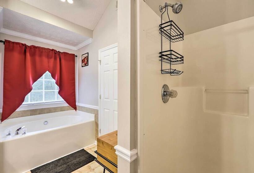 Covington Abode < 30 Mi To Stone Mtn Park!