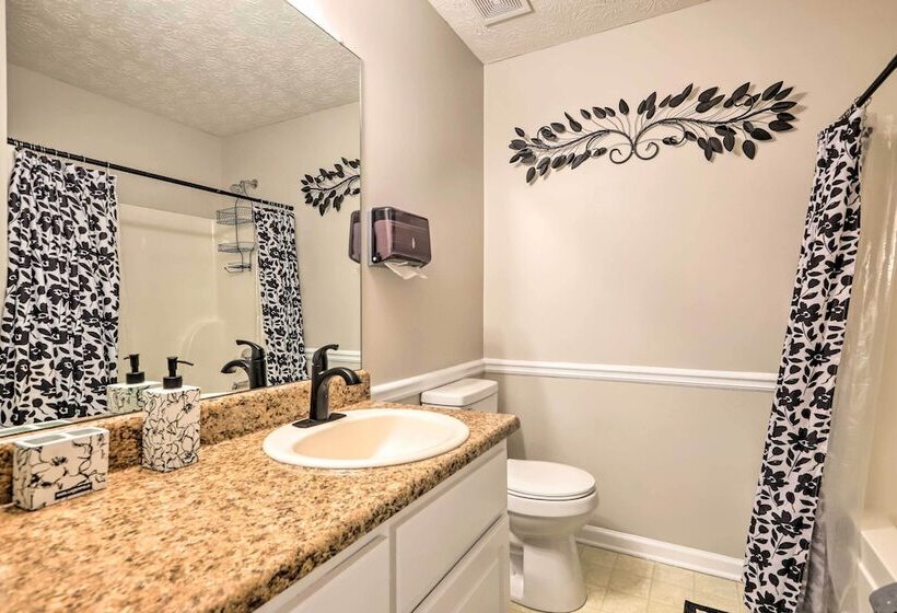 Covington Abode < 30 Mi To Stone Mtn Park!