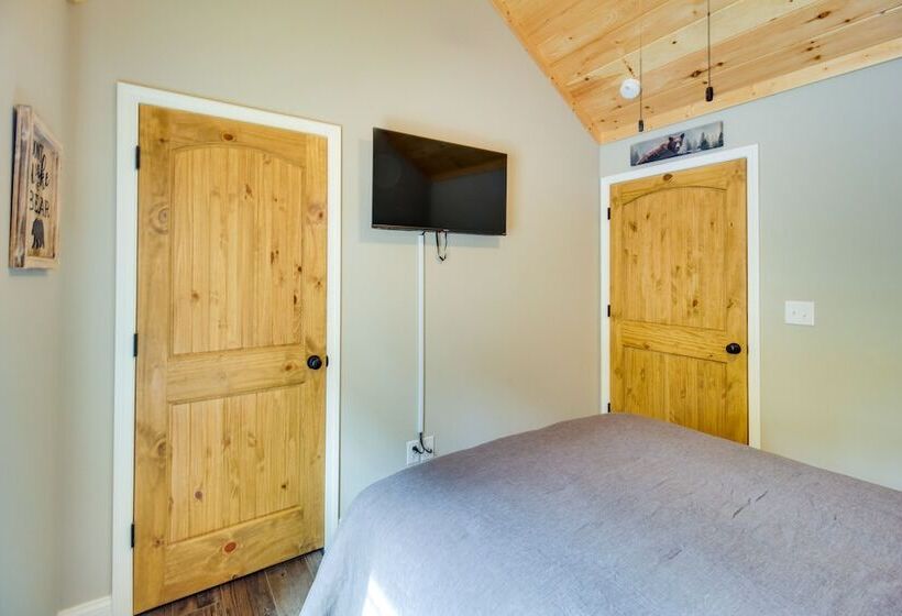 Ellijay Retreat W/ Access To Community Pools!