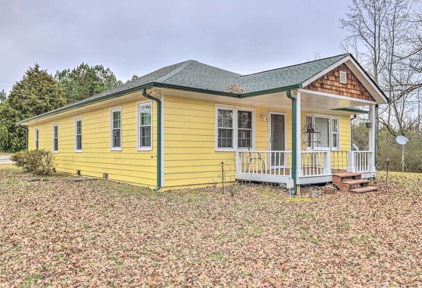 Fairburn Area Home W/ Deck ~ 20 Mi To Atlanta