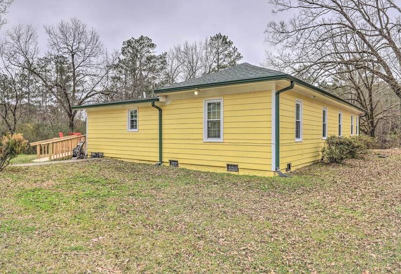 Fairburn Area Home W/ Deck ~ 20 Mi To Atlanta