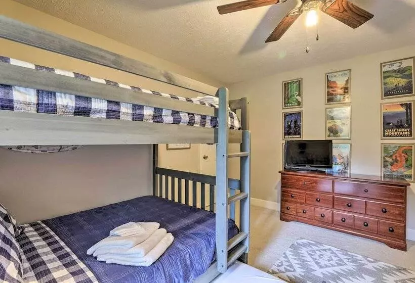Family Friendly Athens Escape ~ 2 Mi To Uga!