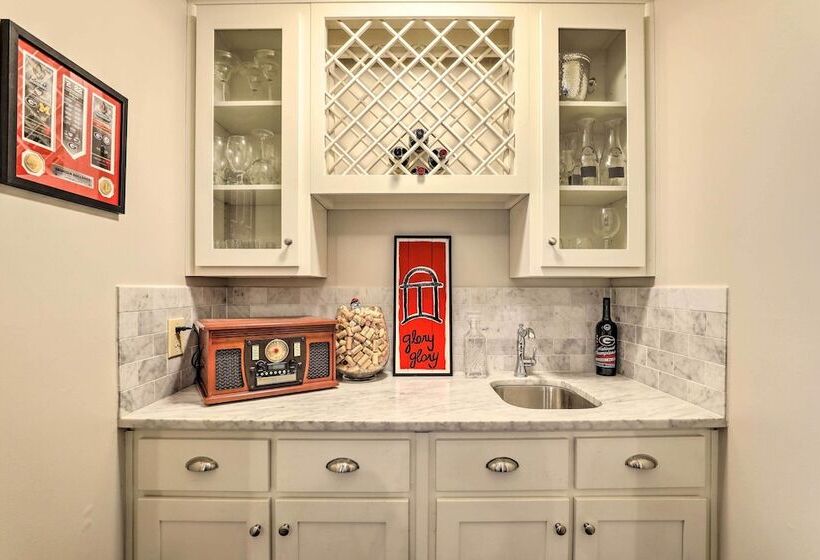 Family Friendly Athens Escape ~ 2 Mi To Uga!