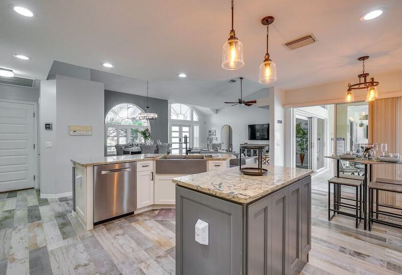 Gorgeous Punta Gorda Home W/ Lanai & Private Pool!