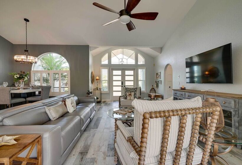 Gorgeous Punta Gorda Home W/ Lanai & Private Pool!