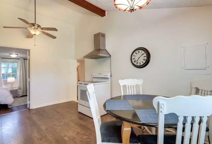 Historic Lawrenceville Home: 32 Mi To Atlanta!