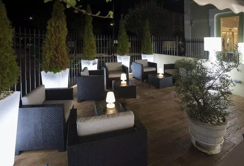 هتل Restaurante Roma