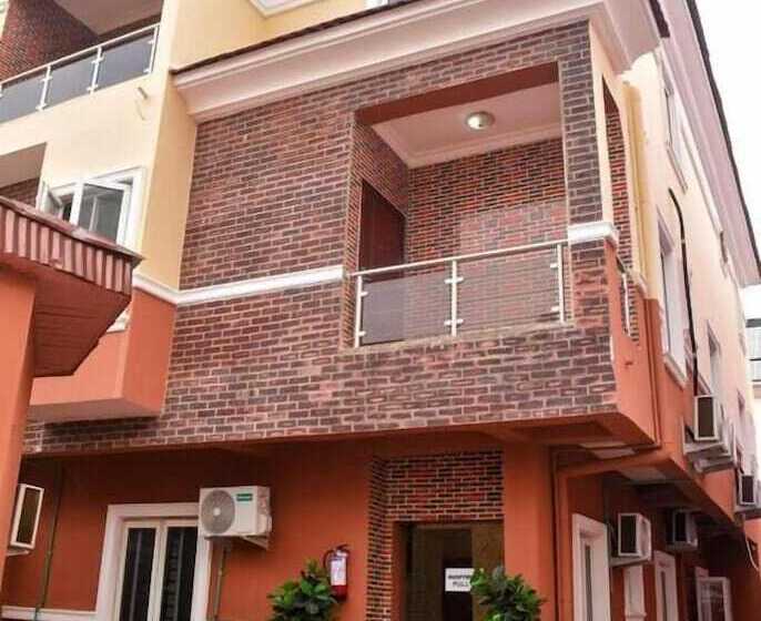 هتل Vintage Suites And Apartment