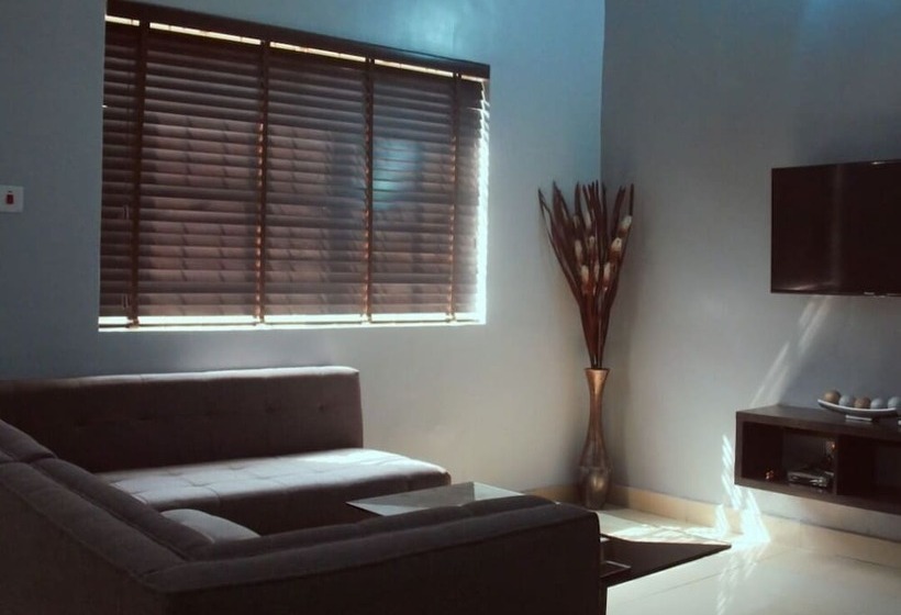 هتل Vintage Suites And Apartment