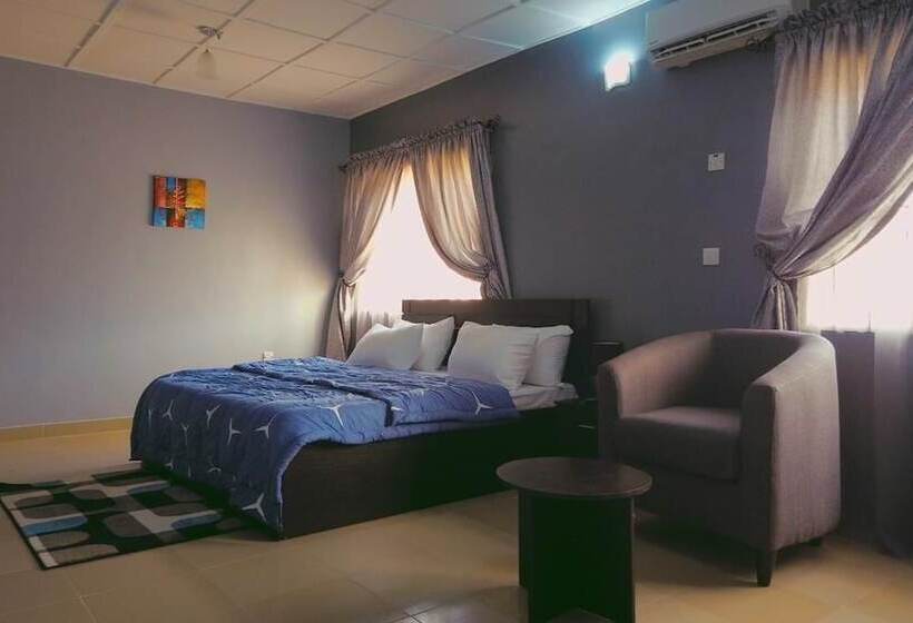 هتل Vintage Suites And Apartment