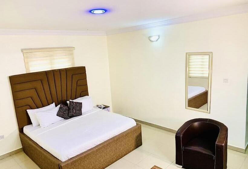 هتل Vintage Suites And Apartment