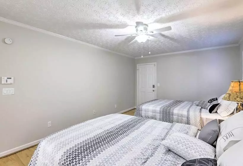 Immaculate Suwanee House W/ Pool & Game Room!