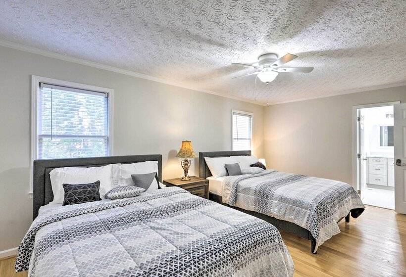 Immaculate Suwanee House W/ Pool & Game Room!