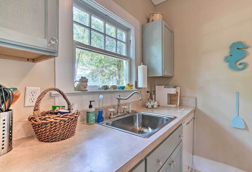 Moon Pie Cottage  Near Dtwn Ocean Springs!