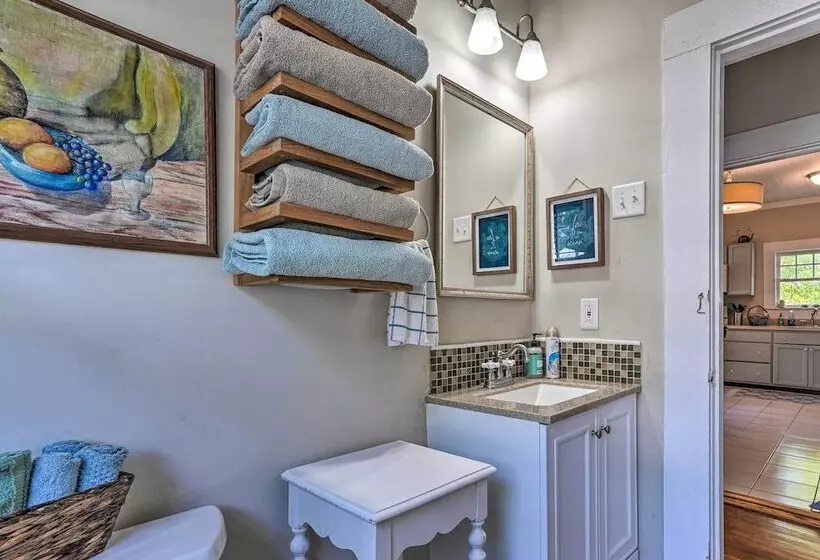 Moon Pie Cottage  Near Dtwn Ocean Springs!