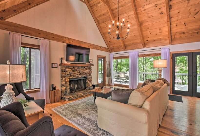 Mountain Mint Inn: Cabin W/ Resort Amenity Access!