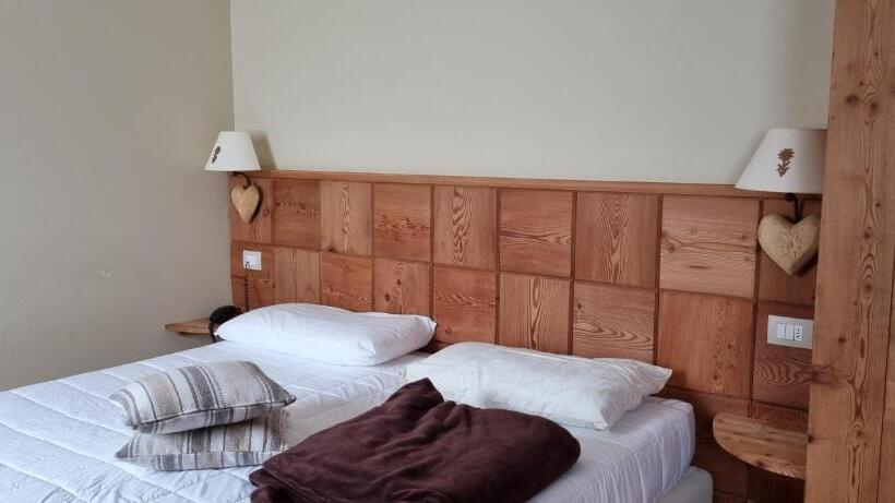 펜션 Mirtillo Alpino Casa Vacanze