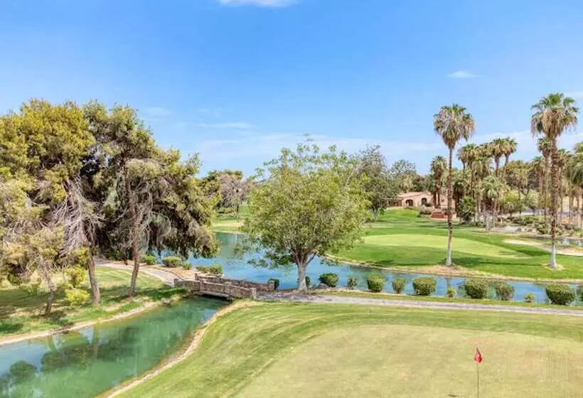 Residenssi Stunning 4 Bed House In Indio In Golf Course Commu