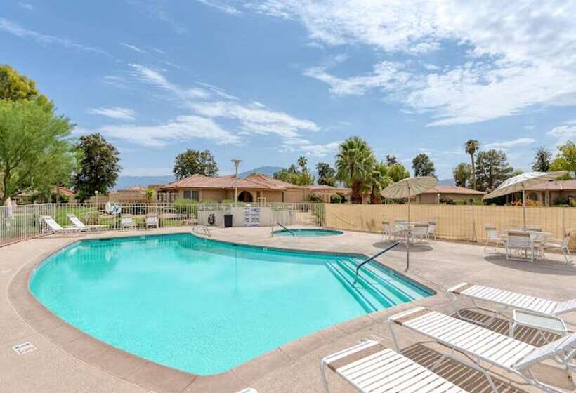 דירת נופש Stunning 4 Bed House In Indio In Golf Course Commu