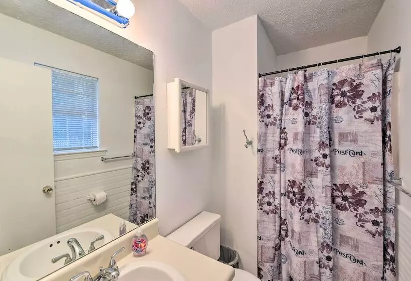 Savannah Home ~ 9 Mi To Historic District