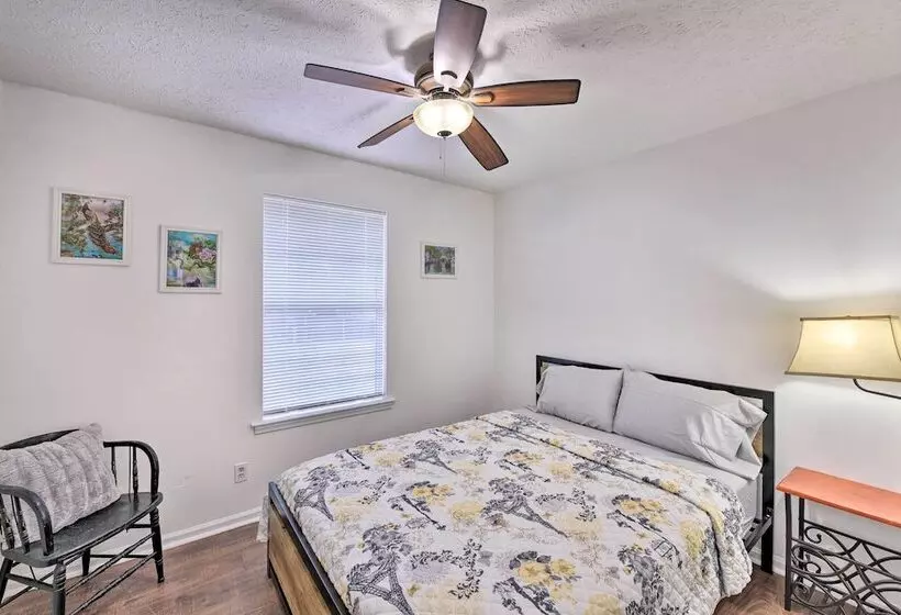 Savannah Home ~ 9 Mi To Historic District