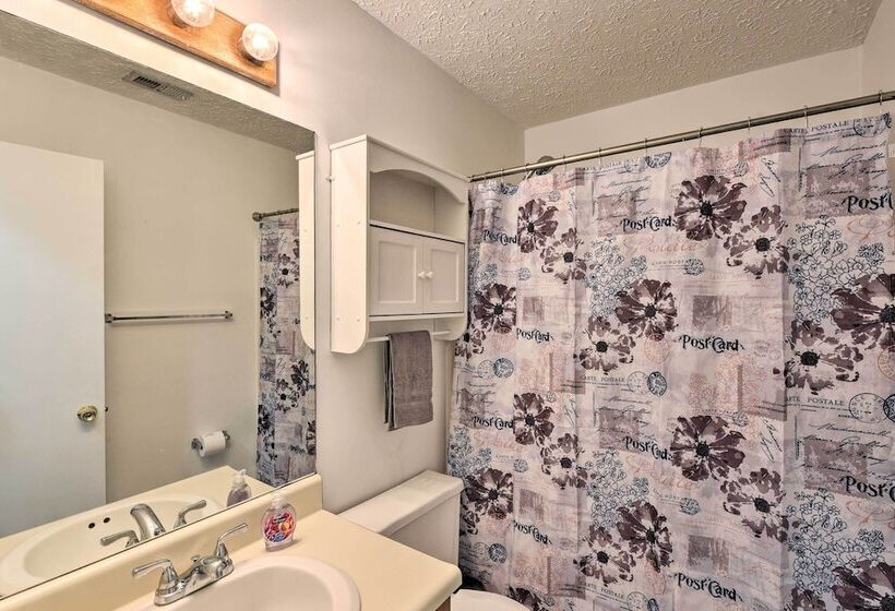 Savannah Home ~ 9 Mi To Historic District