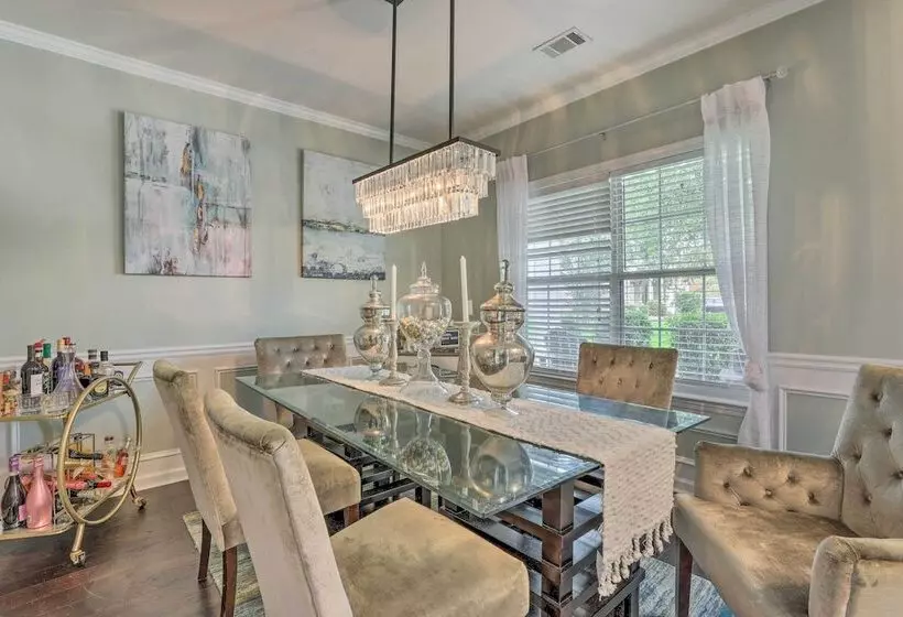 Snellville Abode < 9 Mi To Stone Mtn Park!