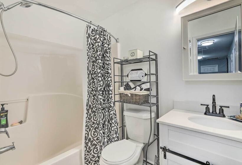 Snellville Abode < 9 Mi To Stone Mtn Park!