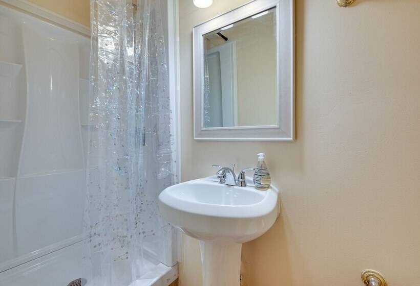 Spacious Norcross Home ~ 21 Mi To Downtown Atlanta