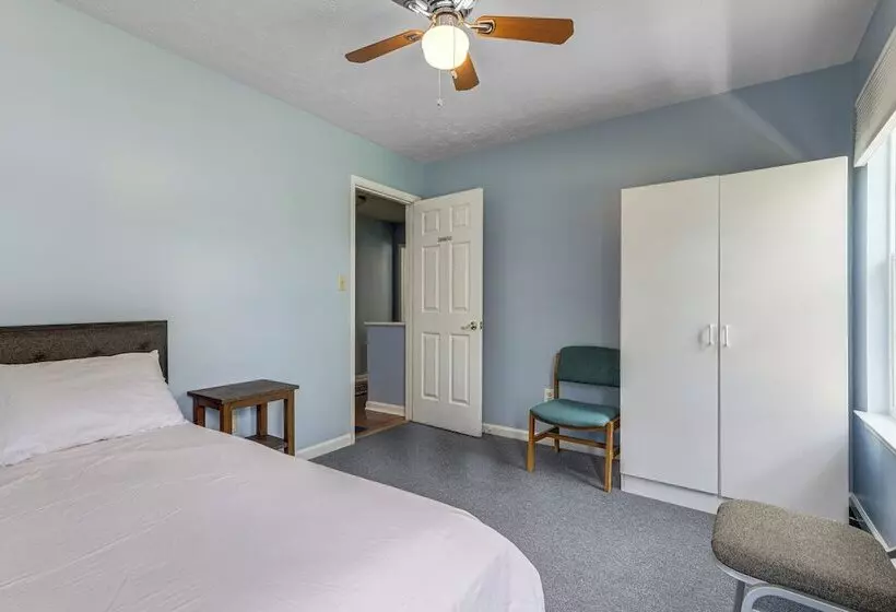 Spacious Norcross Home ~ 21 Mi To Downtown Atlanta
