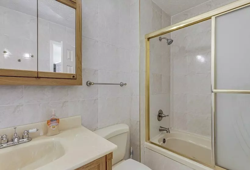 Spacious Norcross Home ~ 21 Mi To Downtown Atlanta