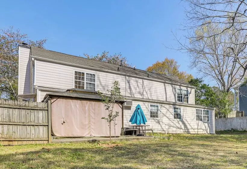 Spacious Norcross Home ~ 21 Mi To Downtown Atlanta