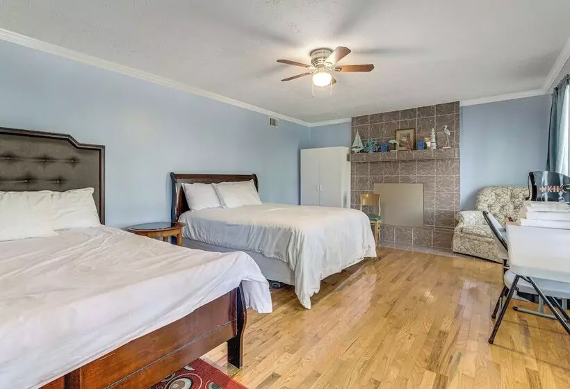 Spacious Norcross Home ~ 21 Mi To Downtown Atlanta