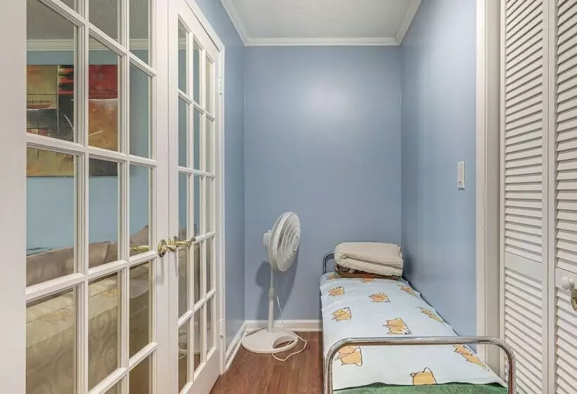 Spacious Norcross Home ~ 21 Mi To Downtown Atlanta