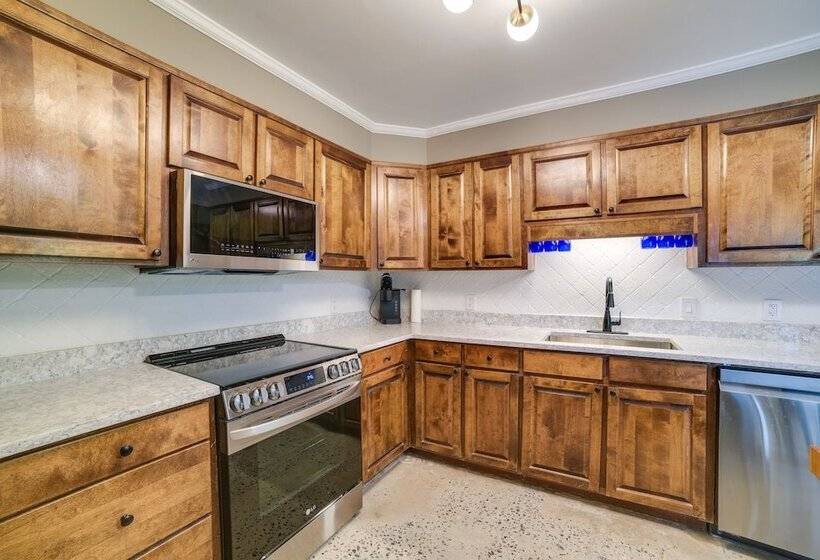 Stunning Valdosta A Frame Home With Private Pool!