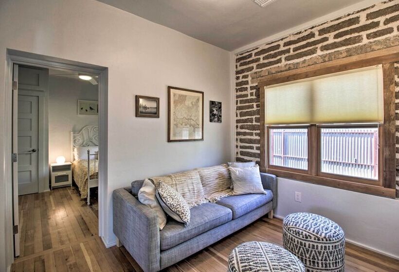 Unique & Historic Abode: Explore Downtown Tucson!