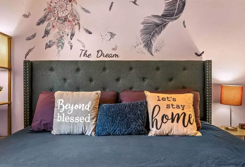 West Sedona Vacation Rental: 1 Mi To Trails!