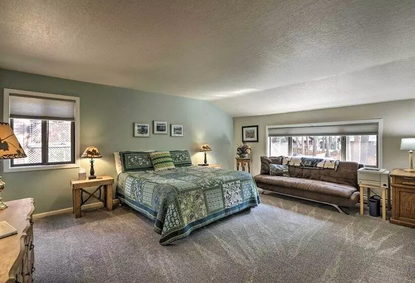 Zephyr Cove Escape With Deck   Steps To Beach!