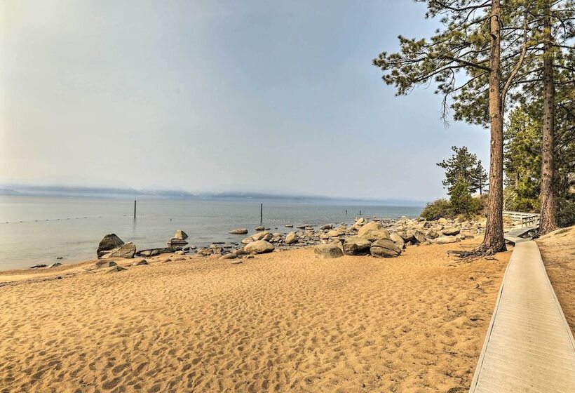 Zephyr Cove Escape With Deck   Steps To Beach!