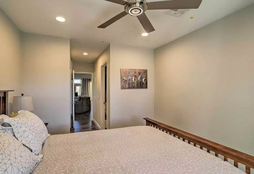 226242 3 Br Oasis W/ Hot Tub By Golf & Coachella!