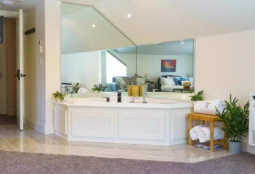 Four Seasons For Fun Bed & Breakfast