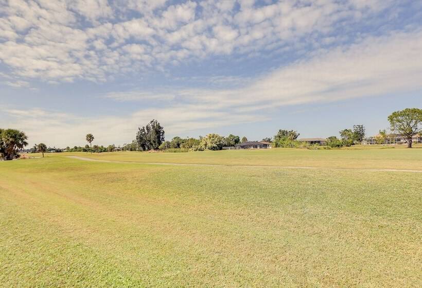 Centrally Located Home In Rotonda West W/ Patio